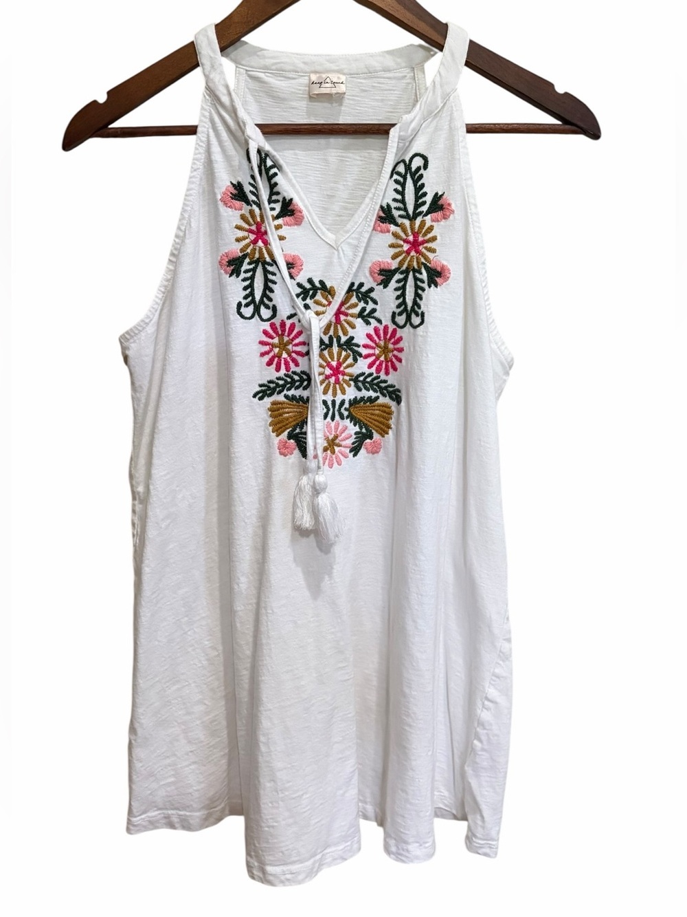 White Sleeveless Floral Embroidered Halter Tank Top